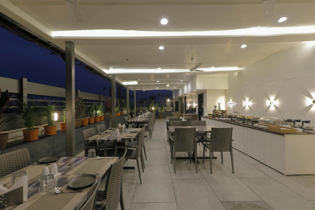 Hotel Ariana Residency Bombaj Exteriér fotografie